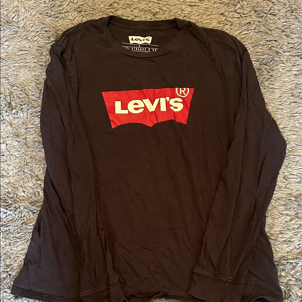Levi's Men's Red Logo Black Long Sleeve Tee